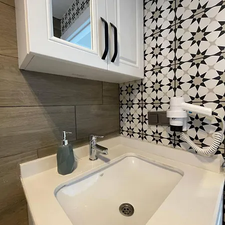 Apartament Zehra Boutique Homes, 300 Meters From The Sea *