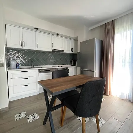 Zehra Boutique Homes, 300 Meters From The Sea Apartament